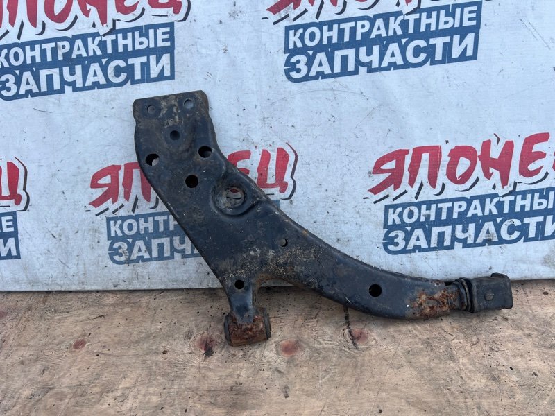 Рычаг нижний Toyota Corolla Ii EL51 4E-FE передний правый (б/у)