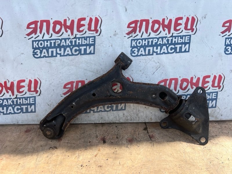 Рычаг нижний Honda Insight ZE2 LDA передний правый (б/у)