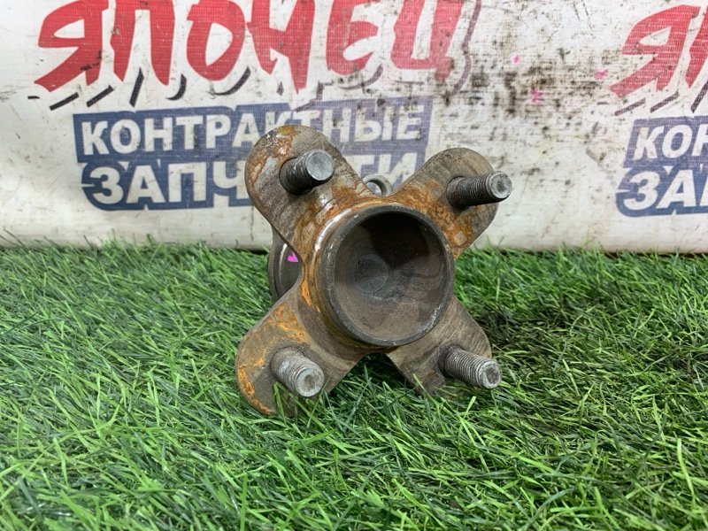 Ступица Toyota Passo KGC10 1KR-FE задняя (б/у)