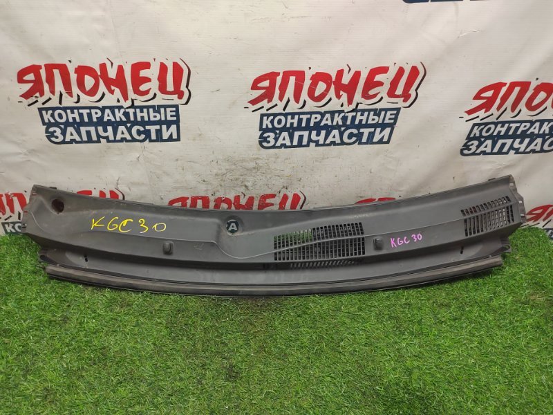 Планка под дворники Toyota Passo KGC30 1KR-FE (б/у)