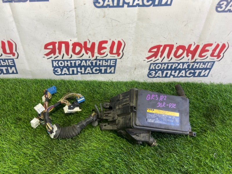 Блок предохранителей под капот Toyota Crown GRS182 3GR-FSE (б/у)