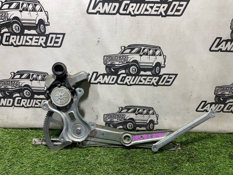 Стеклоподъемник Toyota Land Cruiser VDJ200 1VD-FTV передний правый (б/у)