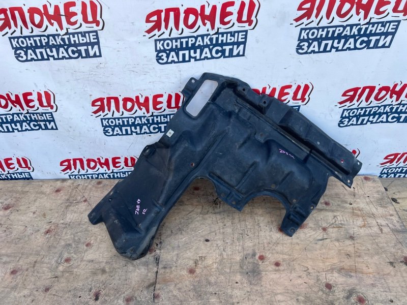 Защита двигателя Toyota Wish ZNE14 1ZZ-FE правая (б/у)