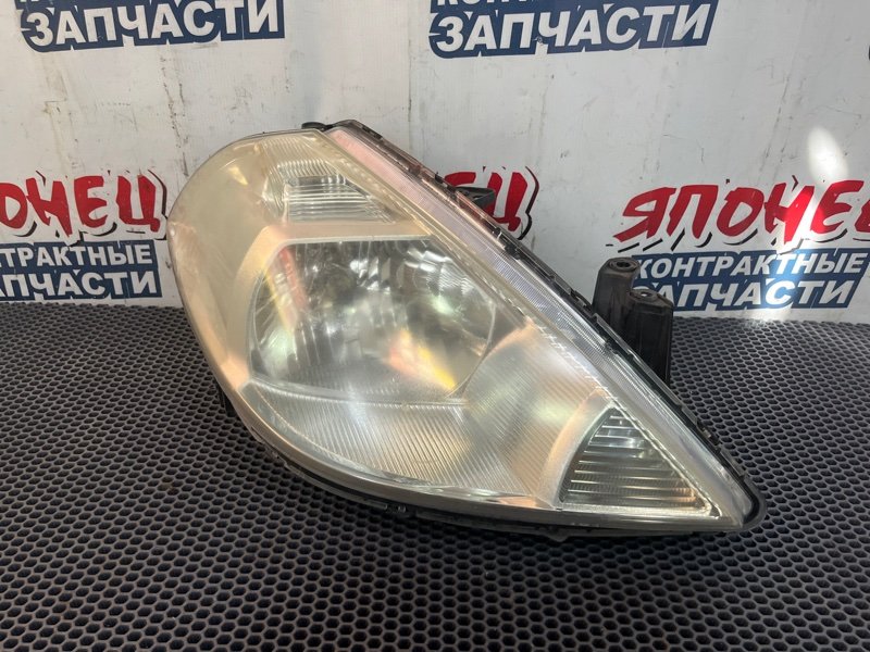 Фара NISSAN TIIDA C11 HR15DE правая (б/у)