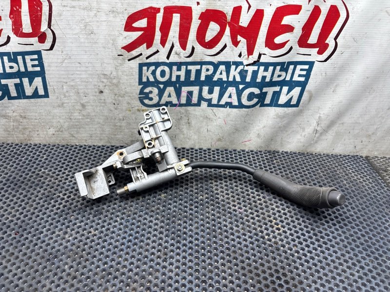 Рычаг переключения кпп Mitsubishi Colt Z25A 4G19 (б/у)