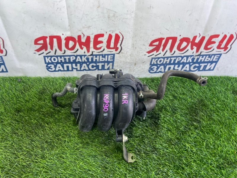 Коллектор впускной Toyota Vitz KSP90 1KR-FE (б/у)