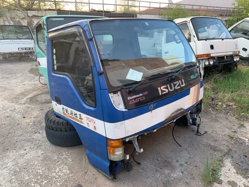 Кабина Isuzu Elf NKS71E 4HG1 (б/у)