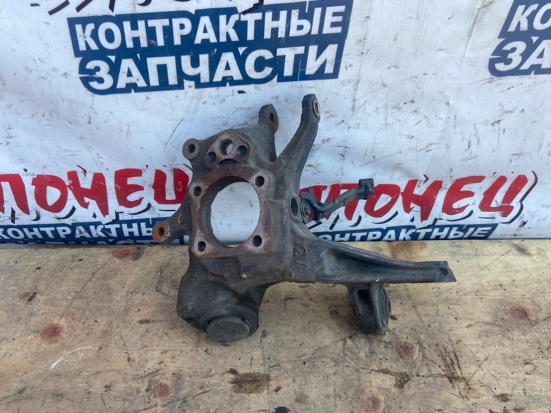Цапфа Toyota Caldina AZT241 1AZ-FSE задняя левая (б/у)