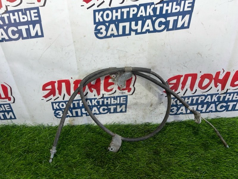 Тросик ручника NISSAN XTRAIL DNT31 M9R правый (б/у)