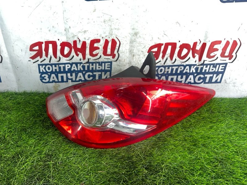 Стоп-сигнал NISSAN TIIDA NC11 HR15DE задний правый (б/у)