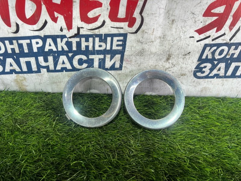 Ободок туманки SUBARU FORESTER SH5 EJ205 передний (б/у)