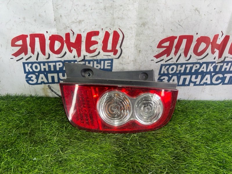 Стоп-сигнал NISSAN MARCH AK12 CR12DE задний правый (б/у)