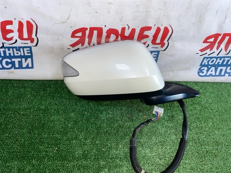 Зеркало HONDA FIT GP1 LDA правое (б/у)