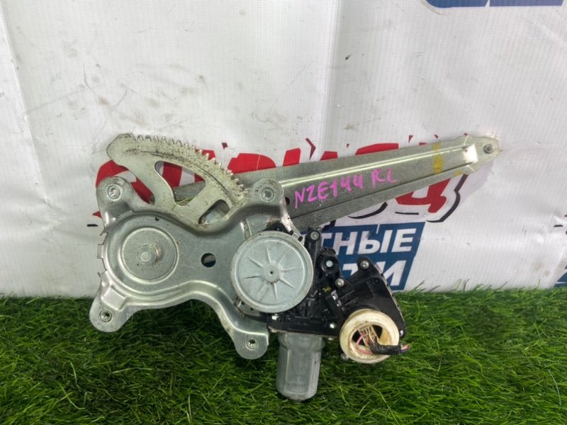 Стеклоподъемник TOYOTA COROLLA FIELDER NZE144 1NZ-FE задний левый (б/у)