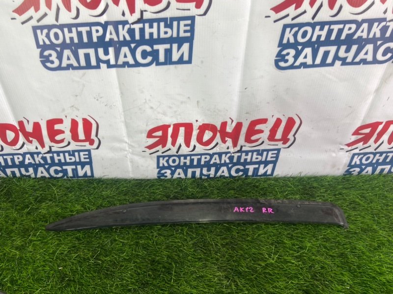 Ветровик NISSAN MARCH AK12 CR12DE задний правый (б/у)
