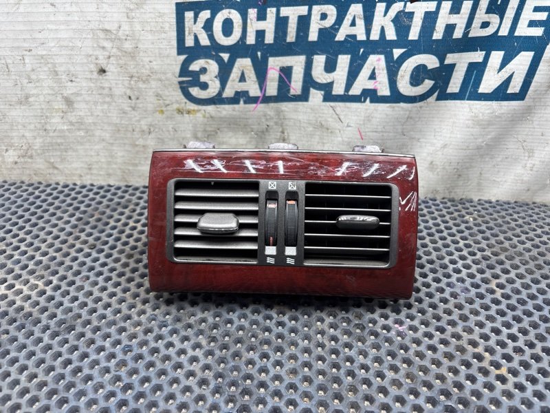 Дефлектор воздуховода LEXUS LS460 USF40 1UR-FSE задний (б/у)