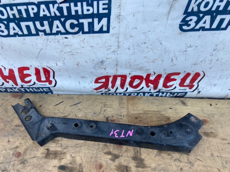 Планка радиатора Nissan X-Trail NT31 MR20DE правая (б/у)