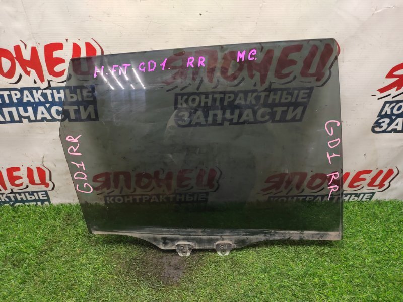 Стекло двери HONDA FIT GD1 L13A заднее правое (б/у)