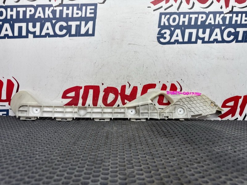 Крепление бампера TOYOTA WISH ZGE25 2ZR-FAE 2011 заднее левое (б/у)