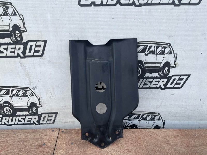 Защита двигателя Toyota Land Cruiser HDJ81 1HD-FT (б/у)
