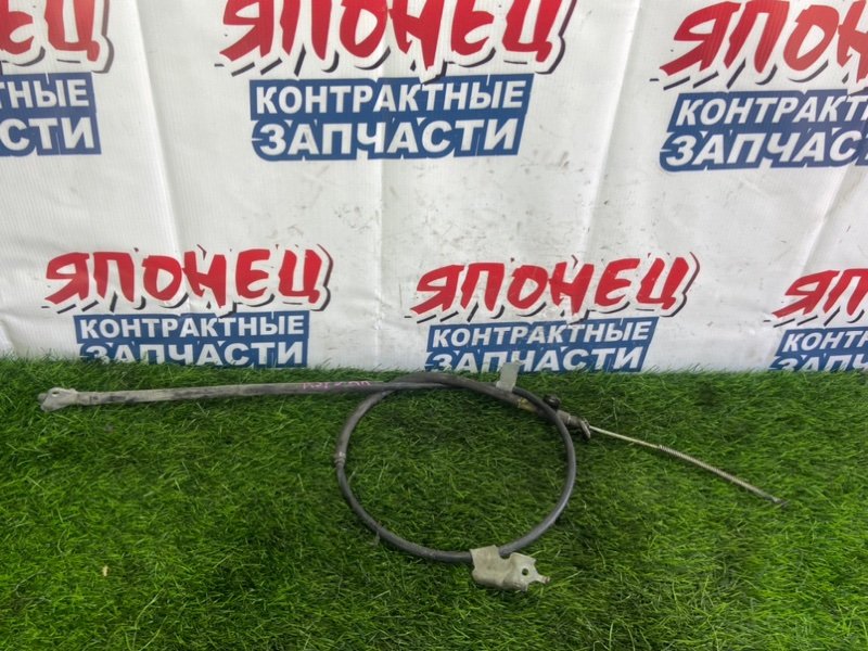 Тросик ручника TOYOTA VITZ KSP90 1KR-FE правый (б/у)