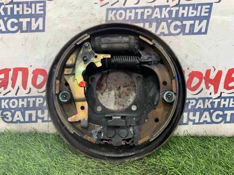 Механизм стояночного тормоза Toyota Gaia SXM10 3S-FE задний правый (б/у)