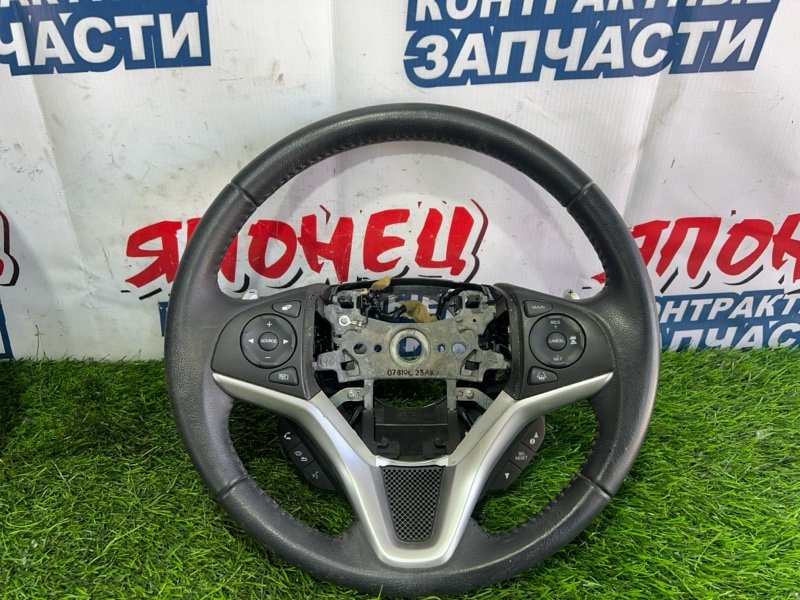 Руль HONDA SHUTTLE GP7 LEB (б/у) Руль HONDA SHUTTLE GP7 LEB (б/у)