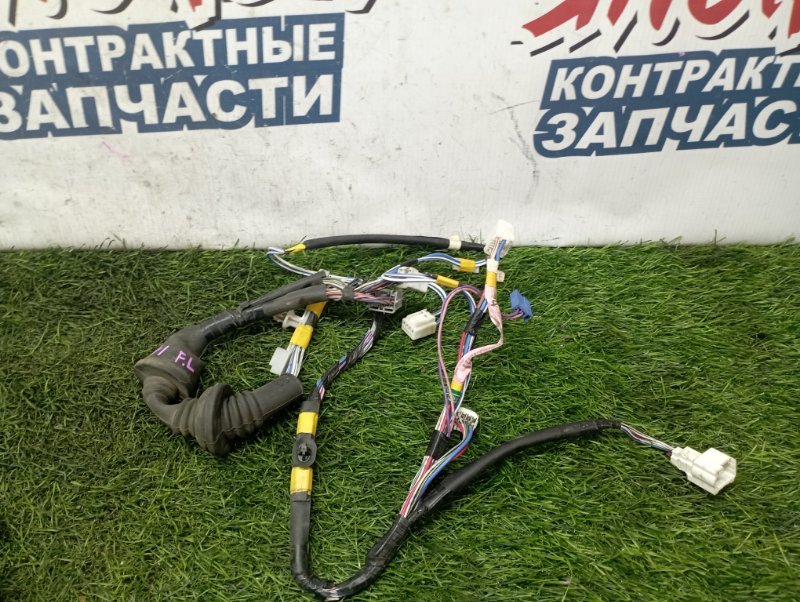 Проводка двери TOYOTA CALDINA AZT241 1AZ-FSE передняя левая (б/у)