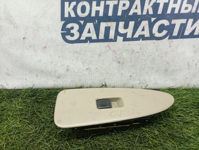Кнопка стеклоподъемника Toyota Windom MCV30 1MZ-FE передняя левая (б/у)