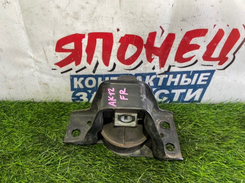 Подушка двигателя NISSAN MARCH AK12 CR12DE правая (б/у)