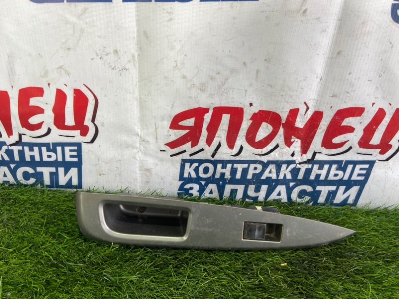 Кнопка стеклоподъемника TOYOTA RACTIS NCP100 1NZ-FE задняя правая (б/у)