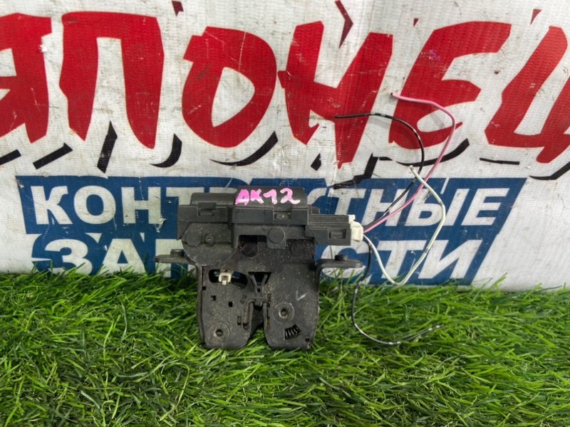 Замок багажника NISSAN MARCH AK12 CR12DE (б/у)