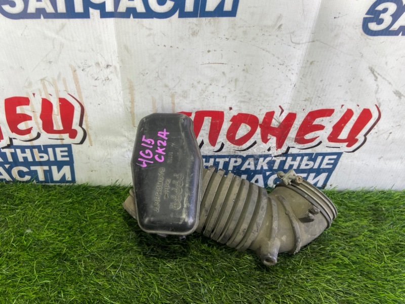 Патрубок воздушного фильтра MITSUBISHI LANCER CK2A 4G15 (б/у)