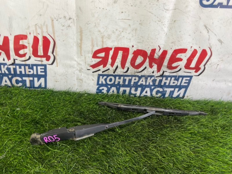 Дворник двери багажника HONDA CR-V RD5 K20A (б/у)