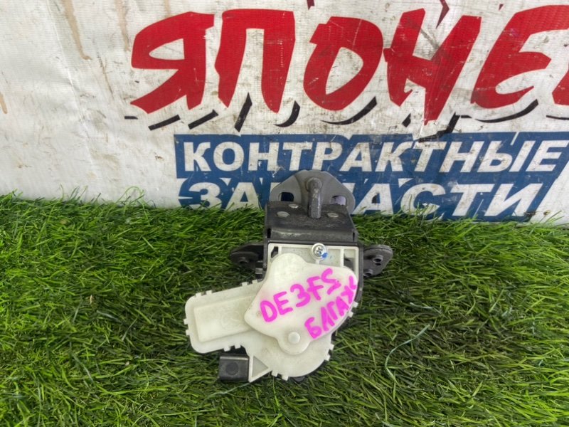 Замок багажника MAZDA DEMIO DE3FS ZYVE (б/у)