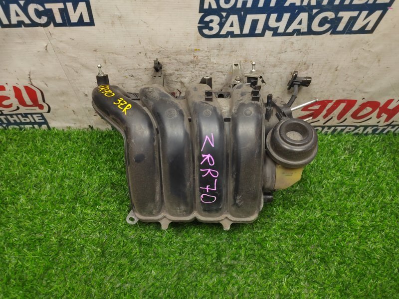 Коллектор впускной TOYOTA HOAH ZRR70 3ZR-FAE (б/у)