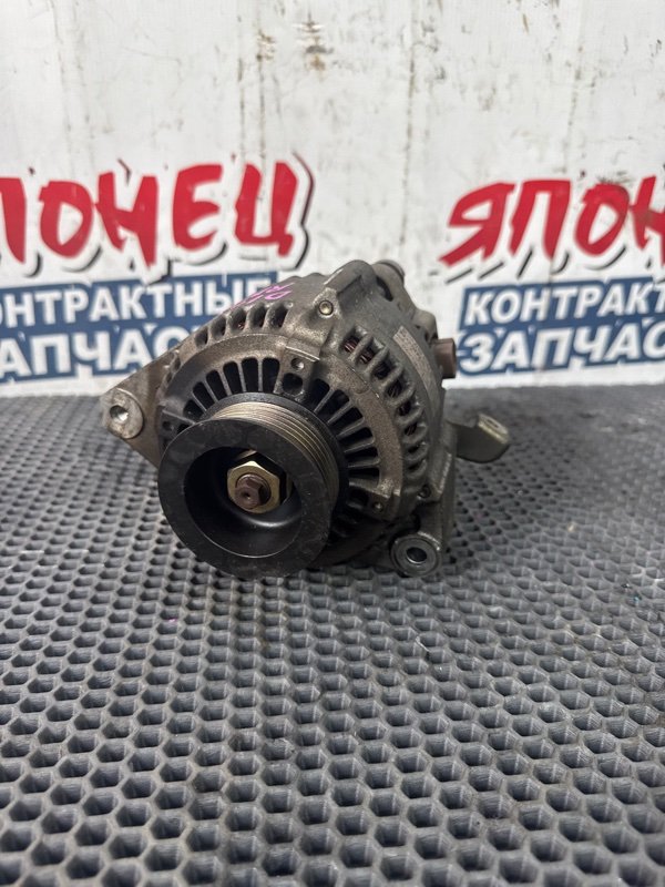 Генератор HONDA STREAM RN1 D17A 2004 (б/у)