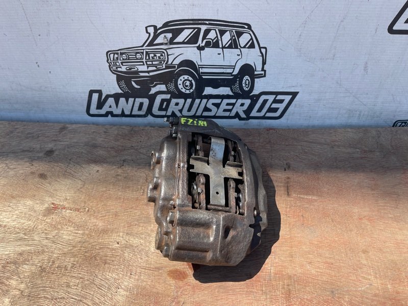 Суппорт TOYOTA LAND CRUISER FZJ81 1FZ-FE передний правый (б/у)