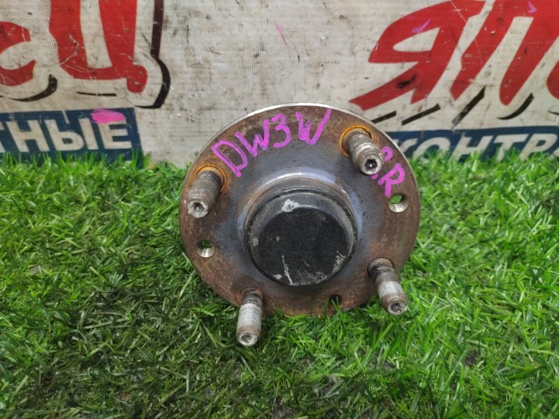 Ступица MAZDA DEMIO DW3W B3 задняя правая (б/у)