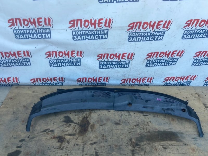 Планка под дворники HONDA FIT GD1 L13A (б/у)