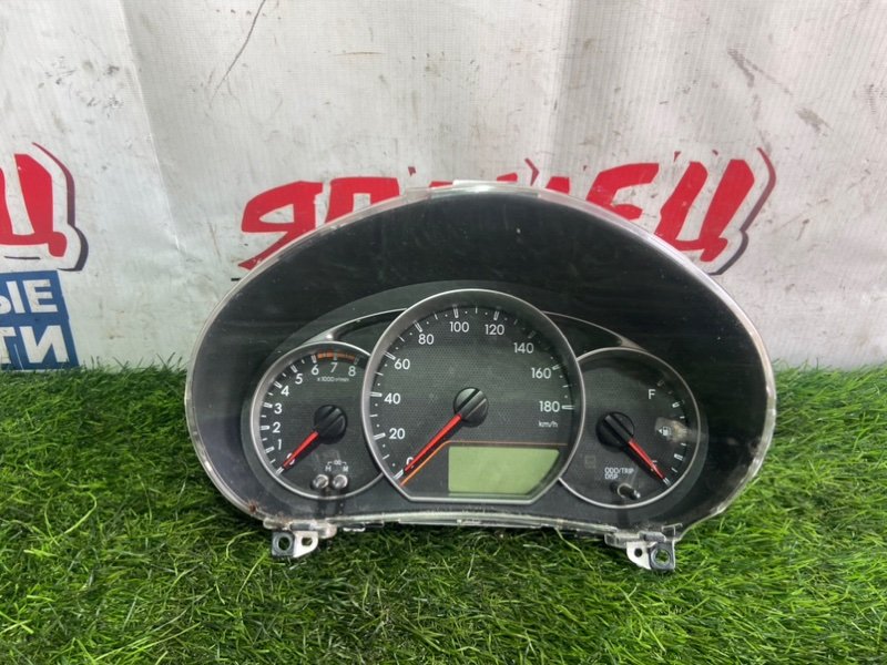 Панель приборов TOYOTA RACTIS NCP125 1NZ-FE (б/у)