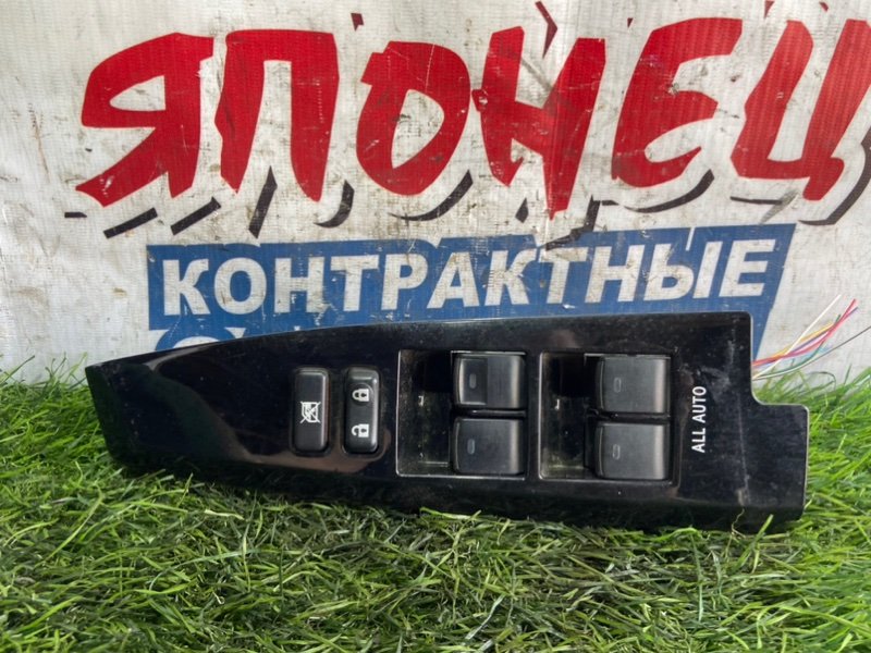 Блок упр. стеклоподьемниками TOYOTA COROLLA FIELDER NZE161 1NZ-FE передний правый (б/у)
