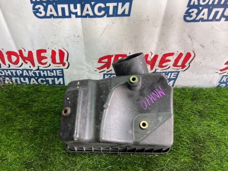 Корпус воздушного фильтра TOYOTA ALPHARD MNH10 1MZ-FE (б/у)