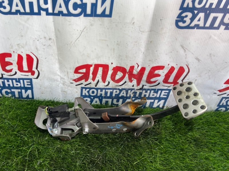 Педаль тормоза SUBARU LEGACY BP5 EJ205 (б/у)