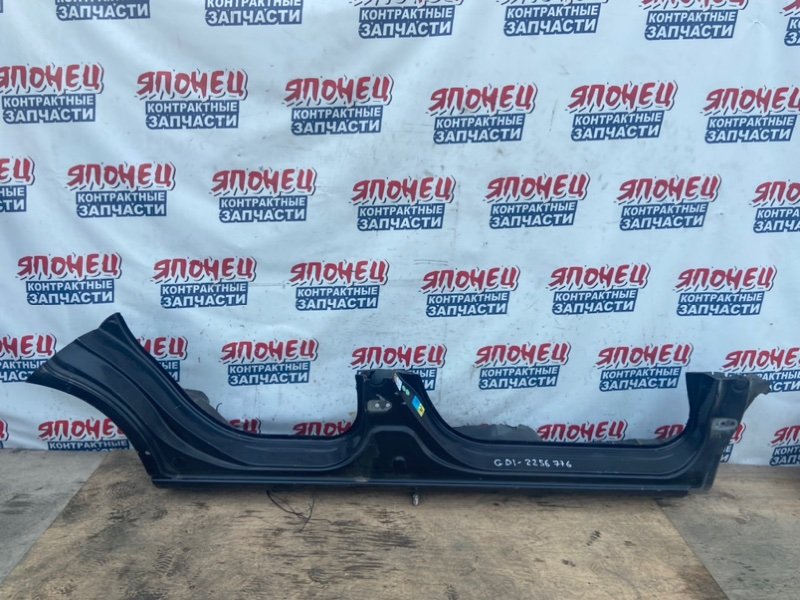 Порог кузова HONDA FIT GD1 L13A правый (б/у)