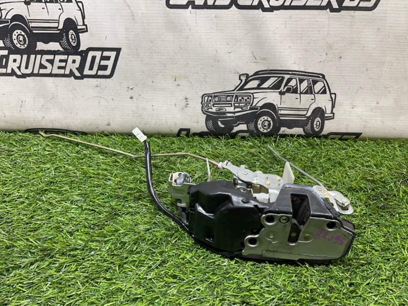 Замок багажника TOYOTA LAND CRUISER PRADO RZJ95 3RZ-FE (б/у)