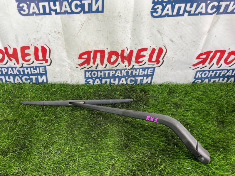 Дворник двери багажника HONDA STEPWGN RK1 R20A (б/у)