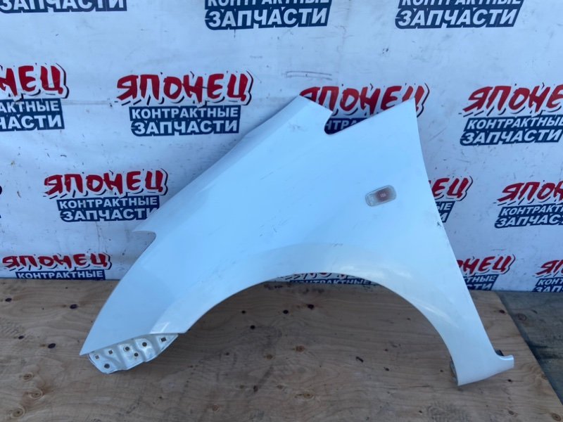 Крыло Toyota WISH ZNE10 1ZZ-FE переднее левое (б/у)