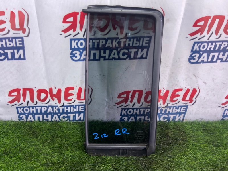 Форточка двери NISSAN CUBE Z12 HR15DE задняя правая (б/у)