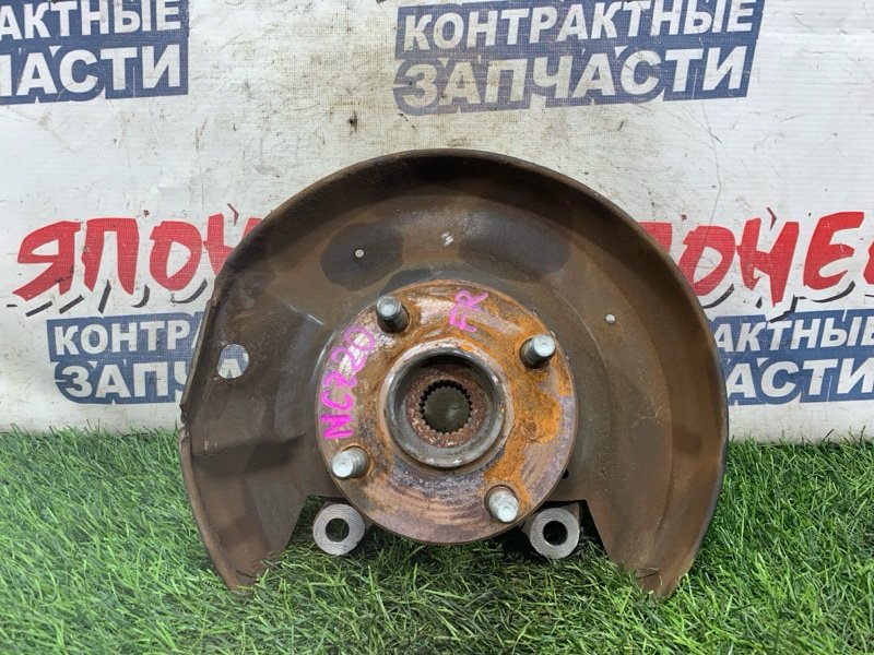Ступица TOYOTA RAUM NCZ20 1NZ-FE передняя правая (б/у)